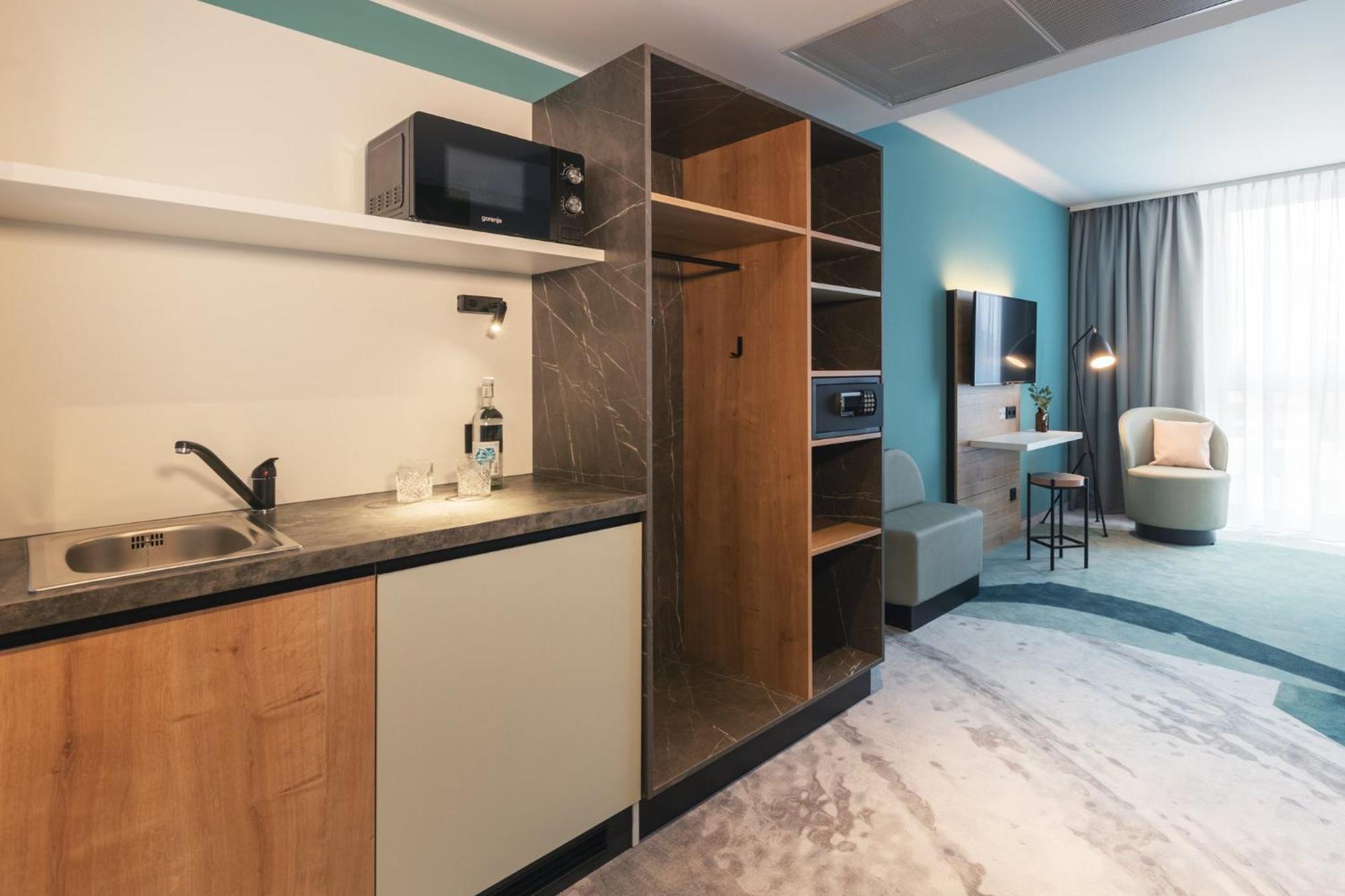Holiday Inn - The Niu, Cure Erlangen By Ihg Buitenkant foto